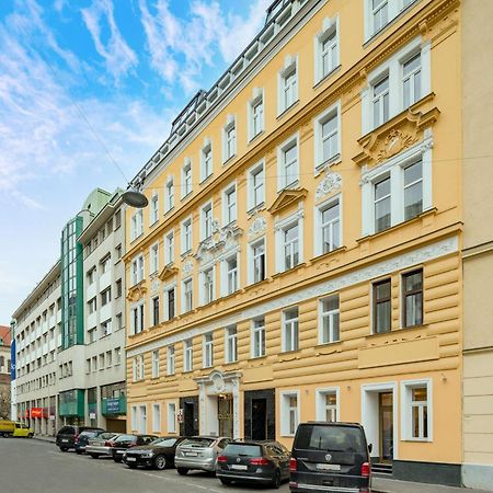 Best Western Plus Celebrity Suites Виена Екстериор снимка